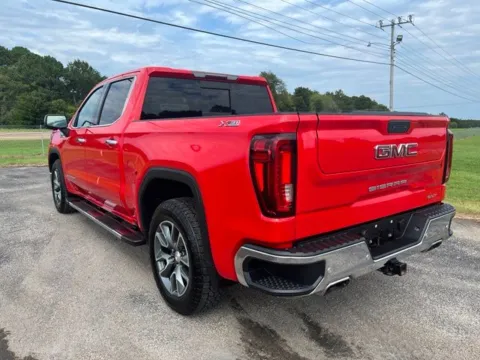 Another view of 2020 GMC Sierra 1500 SLT for sale in Martin, TN at Taylor Automotive