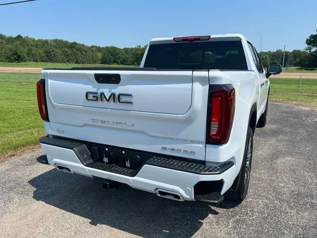 2026 GMC Sierra 1500 Denali Ultimate - Photo 17