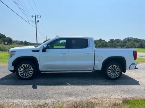 Photos of 2026 GMC Sierra 1500 Denali Ultimate for sale in Martin, TN at Taylor Automotive