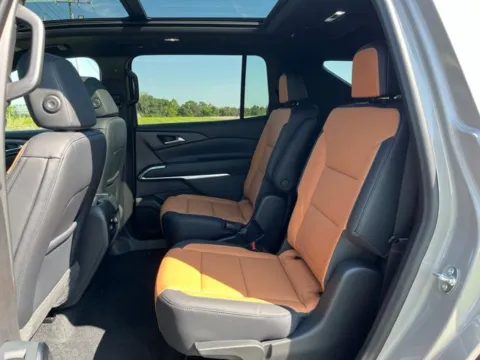 More photos of 2027 Chevrolet Traverse Z71 at Taylor Automotive, TN