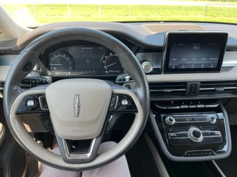 Another view of 2020 Lincoln Corsair Standard for sale in Martin, TN at Taylor Automotive