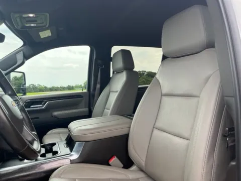 More photos of 2024 Chevrolet Silverado 2500 HD LTZ at Taylor Automotive, TN