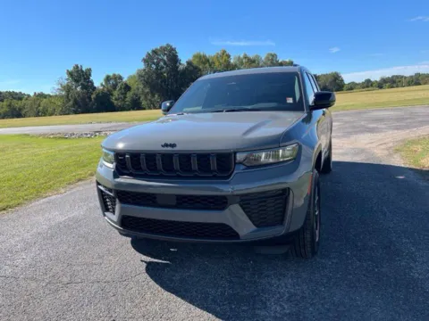 Gray 2027 Jeep Grand Cherokee L Laredo Altitude for sale in Martin, TN