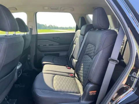 More photos of 2024 Nissan Pathfinder SV at Taylor Automotive, TN