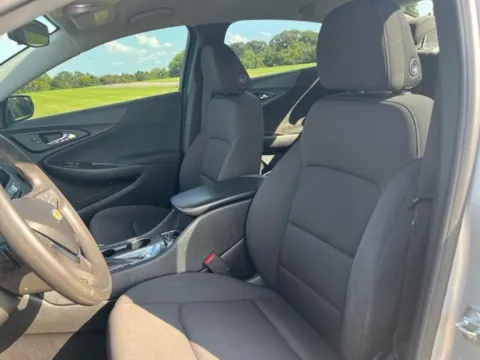 More photos of 2020 Chevrolet Malibu LS at Taylor Automotive, TN