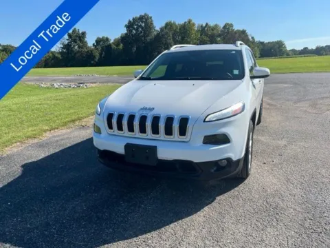 White 2016 Jeep Cherokee Latitude for sale in Martin, TN