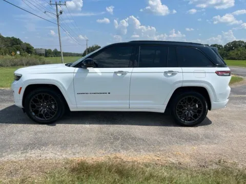 Photos of 2025 Jeep Grand Cherokee Summit for sale in Martin, TN at Taylor Automotive