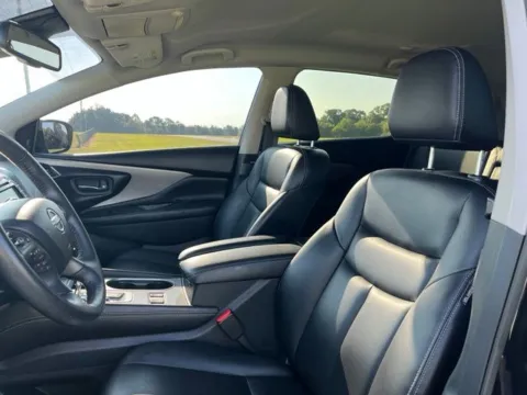 More photos of 2023 Nissan Murano SV at Taylor Automotive, TN