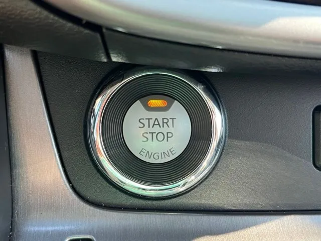 2023 Nissan Murano SV - Photo 8