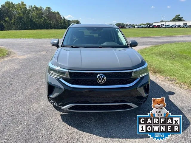 2023 Volkswagen Taos SE - Photo 17