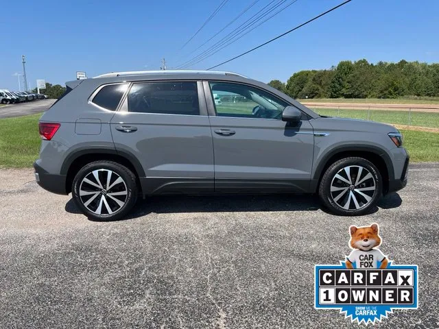 2023 Volkswagen Taos SE - Photo 15