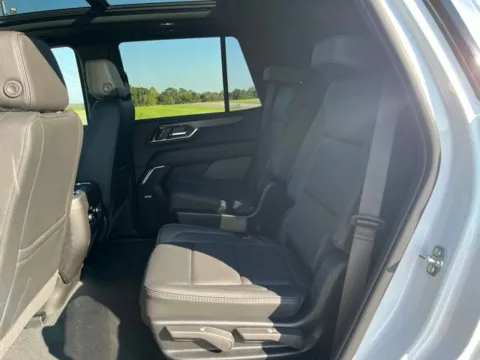 More photos of 2027 GMC Yukon Denali at Taylor Automotive, TN