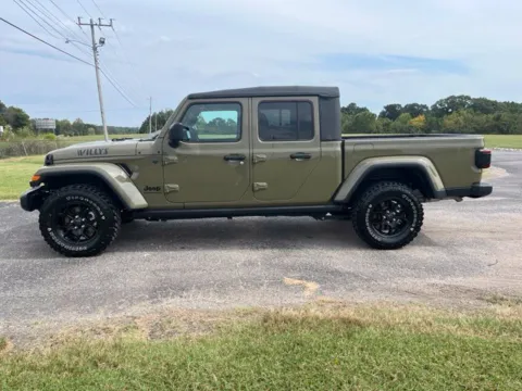 Photos of 2025 Jeep Gladiator Willys for sale in Martin, TN at Taylor Automotive