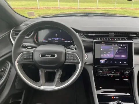 Another view of 2025 Jeep Grand Cherokee Altitude X for sale in Martin, TN at Taylor Automotive