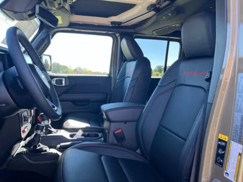 More photos of 2027 Jeep Gladiator Rubicon at Taylor Automotive, TN