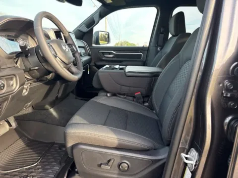 More photos of 2027 Ram 1500 Big Horn/Lone Star at Taylor Automotive, TN