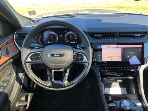 Another view of 2027 Jeep Grand Cherokee L Summit for sale in Martin, TN at Taylor Automotive