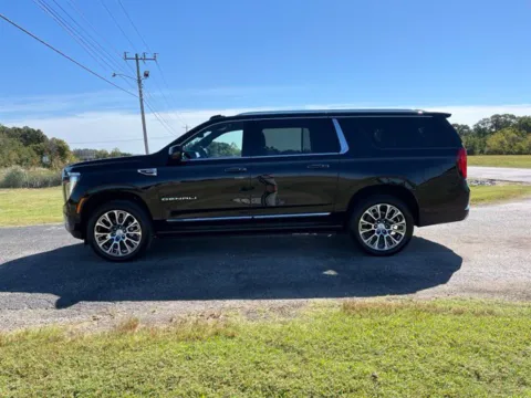 Photos of 2027 GMC Yukon XL Denali for sale in Martin, TN at Taylor Automotive
