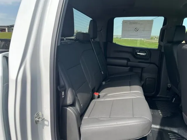 2025 GMC Sierra 1500 Pro - Photo 19