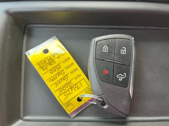 2025 GMC Sierra 1500 Pro - Photo 7