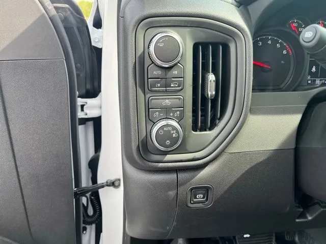2025 GMC Sierra 1500 Pro - Photo 24