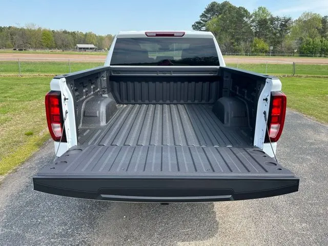 2025 GMC Sierra 1500 Pro - Photo 12