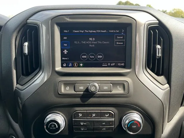 2025 GMC Sierra 1500 Pro - Photo 29