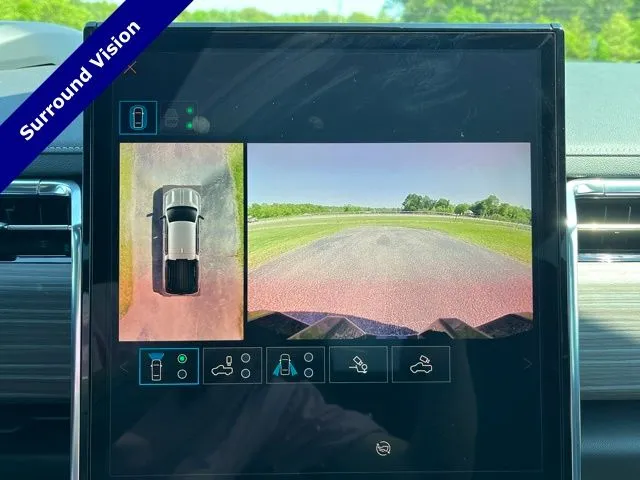 2025 GMC Sierra EV Denali - Photo 8