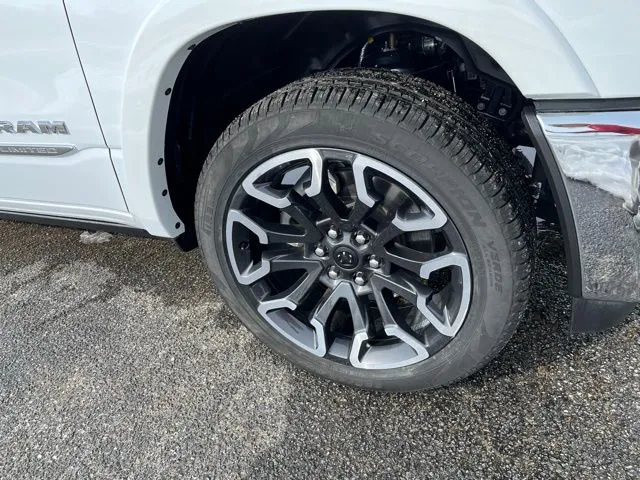 2025 RAM 1500 Limited - Photo 14