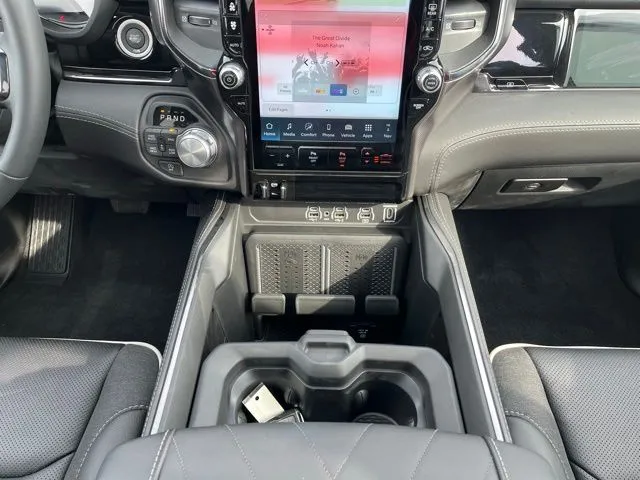 2025 RAM 1500 Limited - Photo 34