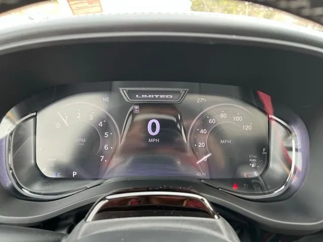 2025 RAM 1500 Limited - Photo 31