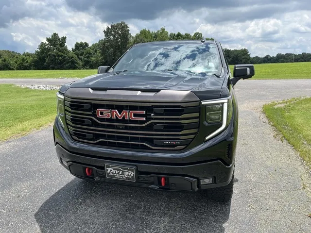 Black 2022 GMC Sierra 1500 AT4X for sale in Martin, TN