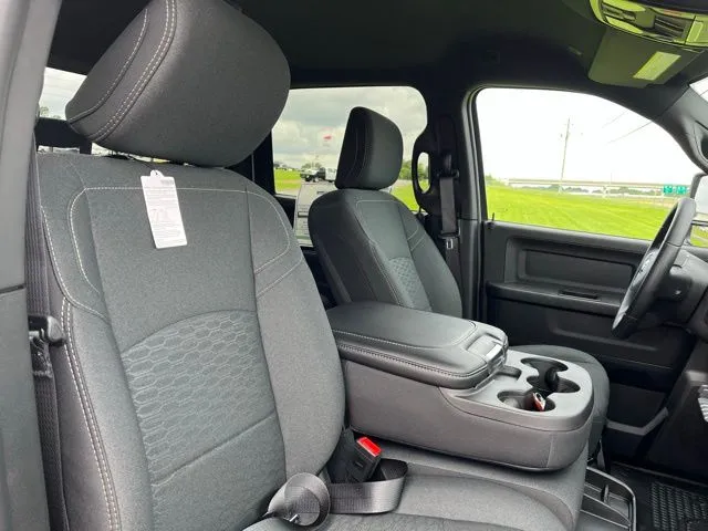 2025 RAM 2500 Tradesman - Photo 21