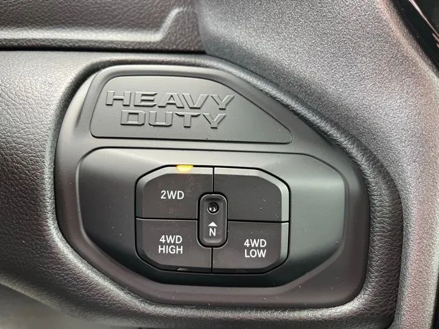 2025 RAM 2500 Tradesman - Photo 32
