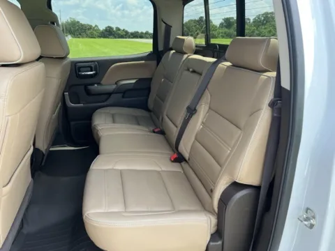 More photos of 2017 GMC Sierra 1500 Denali at Taylor Automotive, TN