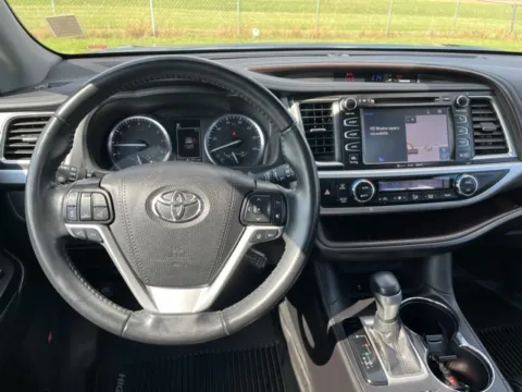 Another view of 2019 Toyota Highlander for sale in Martin, TN at Taylor Automotive