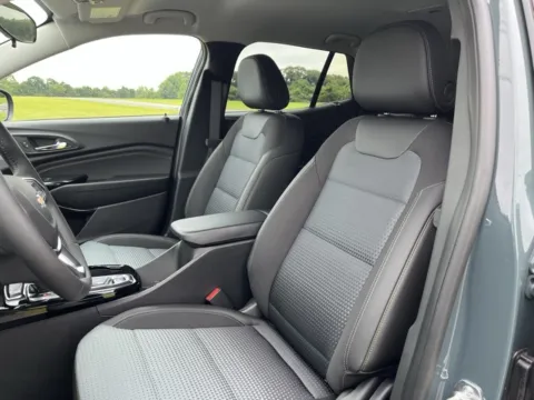 More photos of 2025 Chevrolet Trax LT at Taylor Automotive, TN