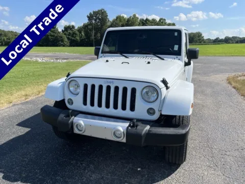 White 2015 Jeep Wrangler Unlimited Sahara for sale in Martin, TN
