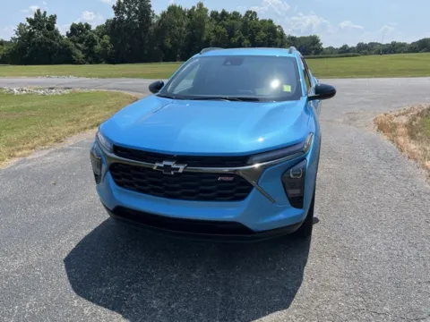 Blue 2025 Chevrolet Trax 2RS for sale in Martin, TN