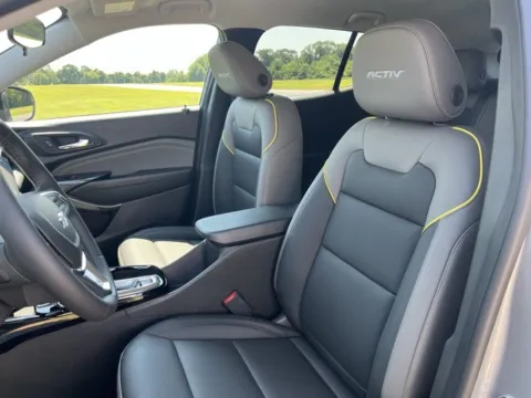 More photos of 2025 Chevrolet Trax ACTIV at Taylor Automotive, TN