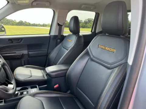 More photos of 2023 Ford Maverick Lariat at Taylor Automotive, TN