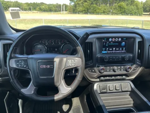 Another view of 2018 GMC Sierra 1500 SLT for sale in Martin, TN at Taylor Automotive
