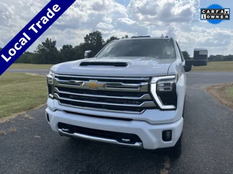 White 2024 Chevrolet Silverado 2500HD High Country for sale in Martin, TN