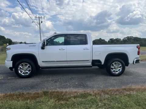 Photos of 2024 Chevrolet Silverado 2500HD High Country for sale in Martin, TN at Taylor Automotive
