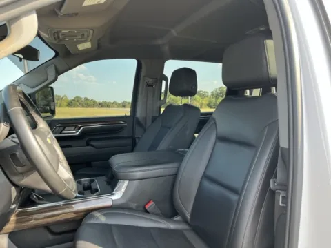 More photos of 2024 Chevrolet Silverado 2500HD LT at Taylor Automotive, TN
