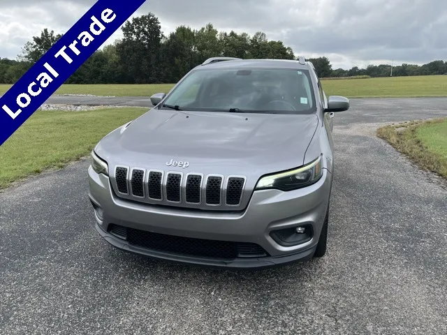 Silver 2019 Jeep Cherokee Latitude Plus for sale in Martin, TN