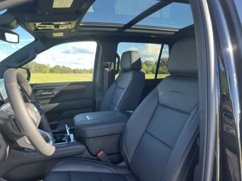 More photos of 2026 GMC Yukon Denali at Taylor Automotive, TN