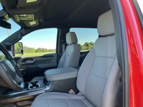 More photos of 2024 Chevrolet Silverado 2500HD LT at Taylor Automotive, TN