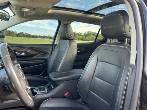 More photos of 2020 GMC Terrain Denali at Taylor Automotive, TN