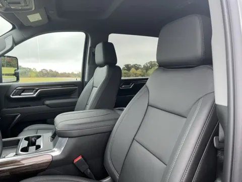 More photos of 2026 Chevrolet Silverado 2500HD LT at Taylor Automotive, TN